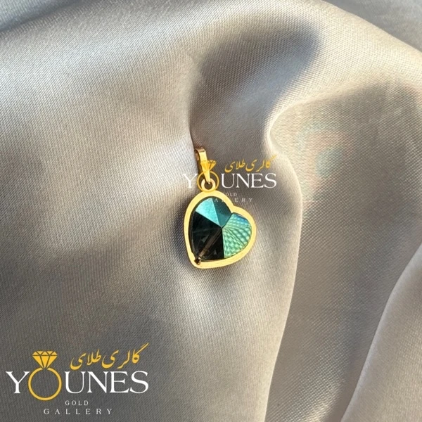 تصویر دوم آویز طلا سواروسکی قلبی سبز روشن